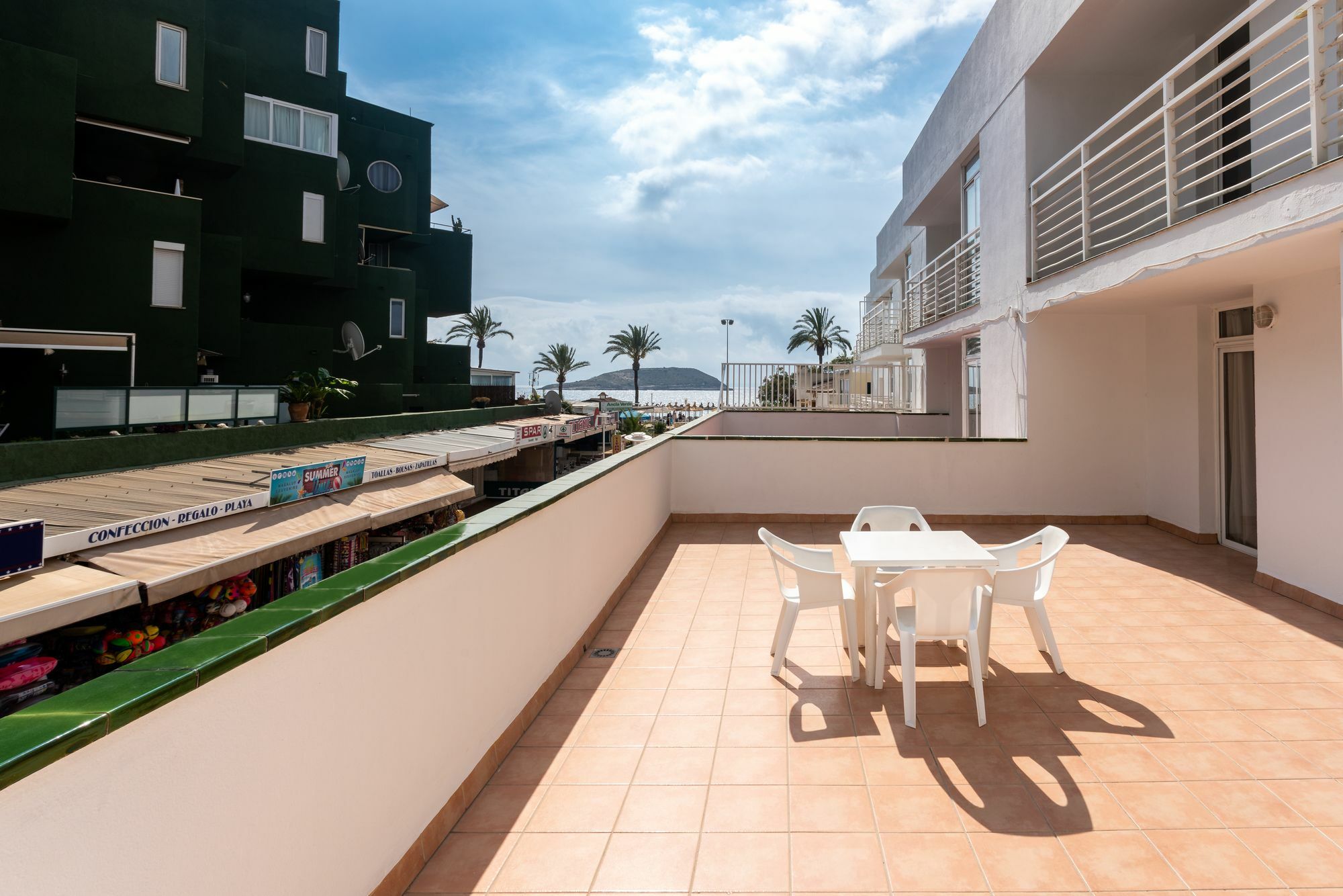 Neighbours Apartments Magaluf  Dış mekan fotoğraf