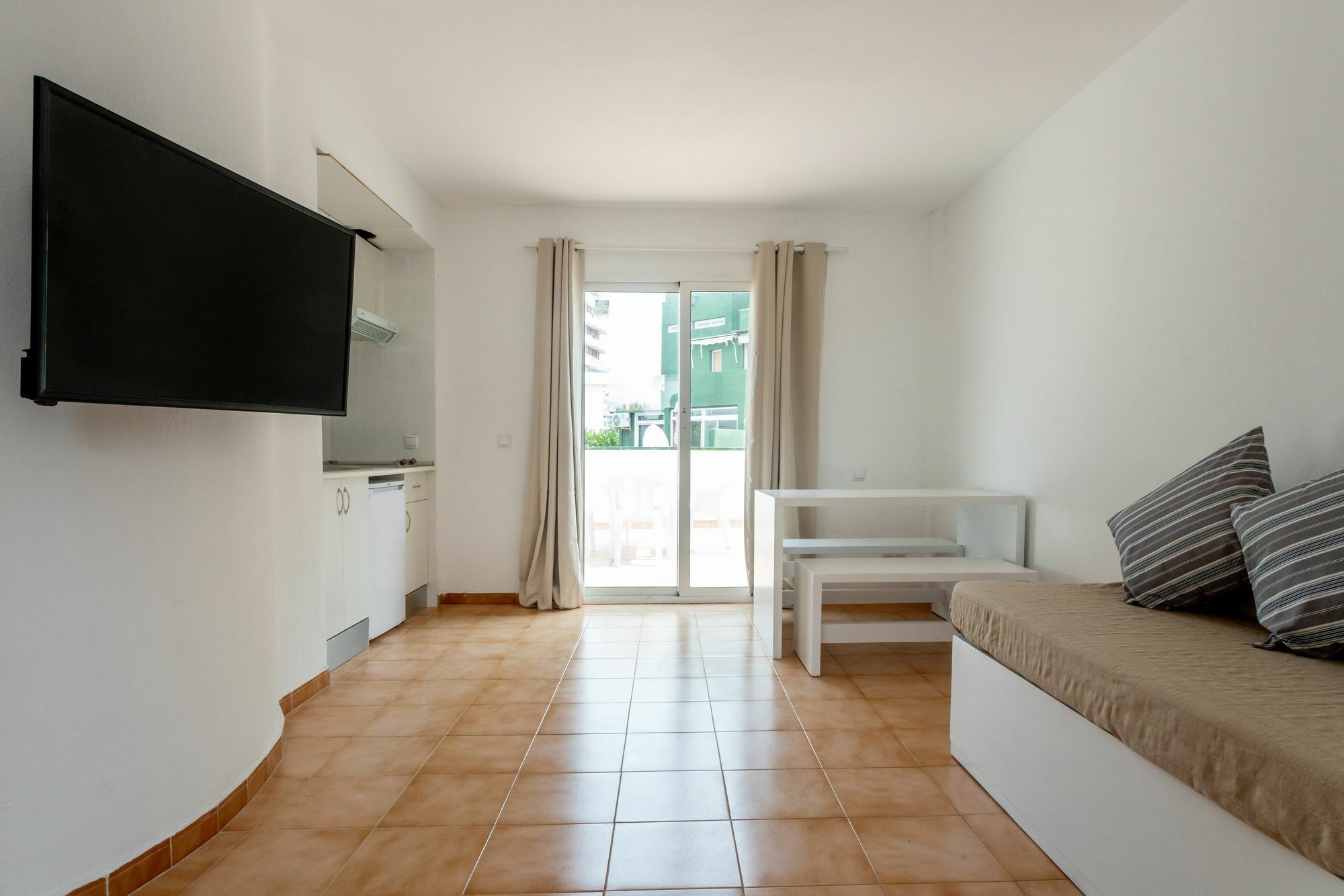 Neighbours Apartments Magaluf  Dış mekan fotoğraf
